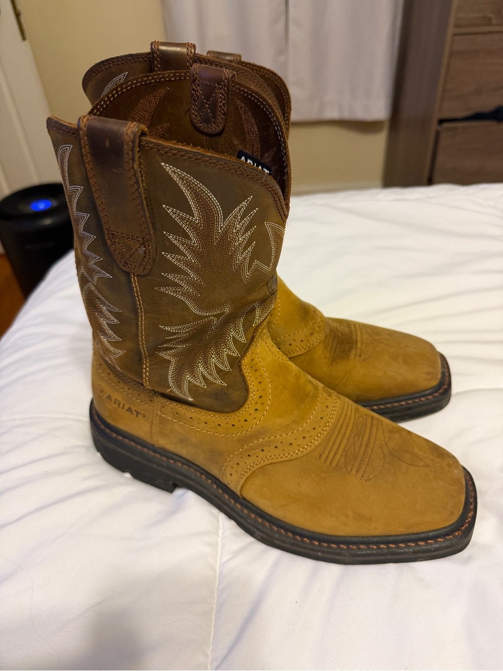 Ariat Sierra Wide Square Toe Work Boot